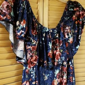 Gorgeous lularoe crushed velvet Cici flounce dress